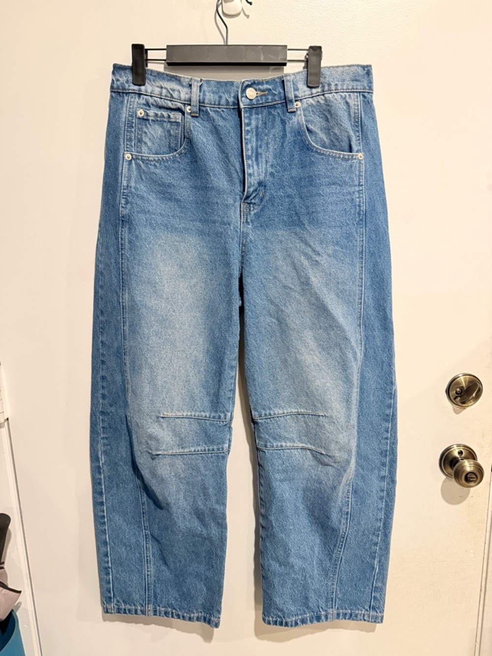 Boutique Barrel Jeans Women’s Large High Rise Relaxed Tapered Denim Light Wash
